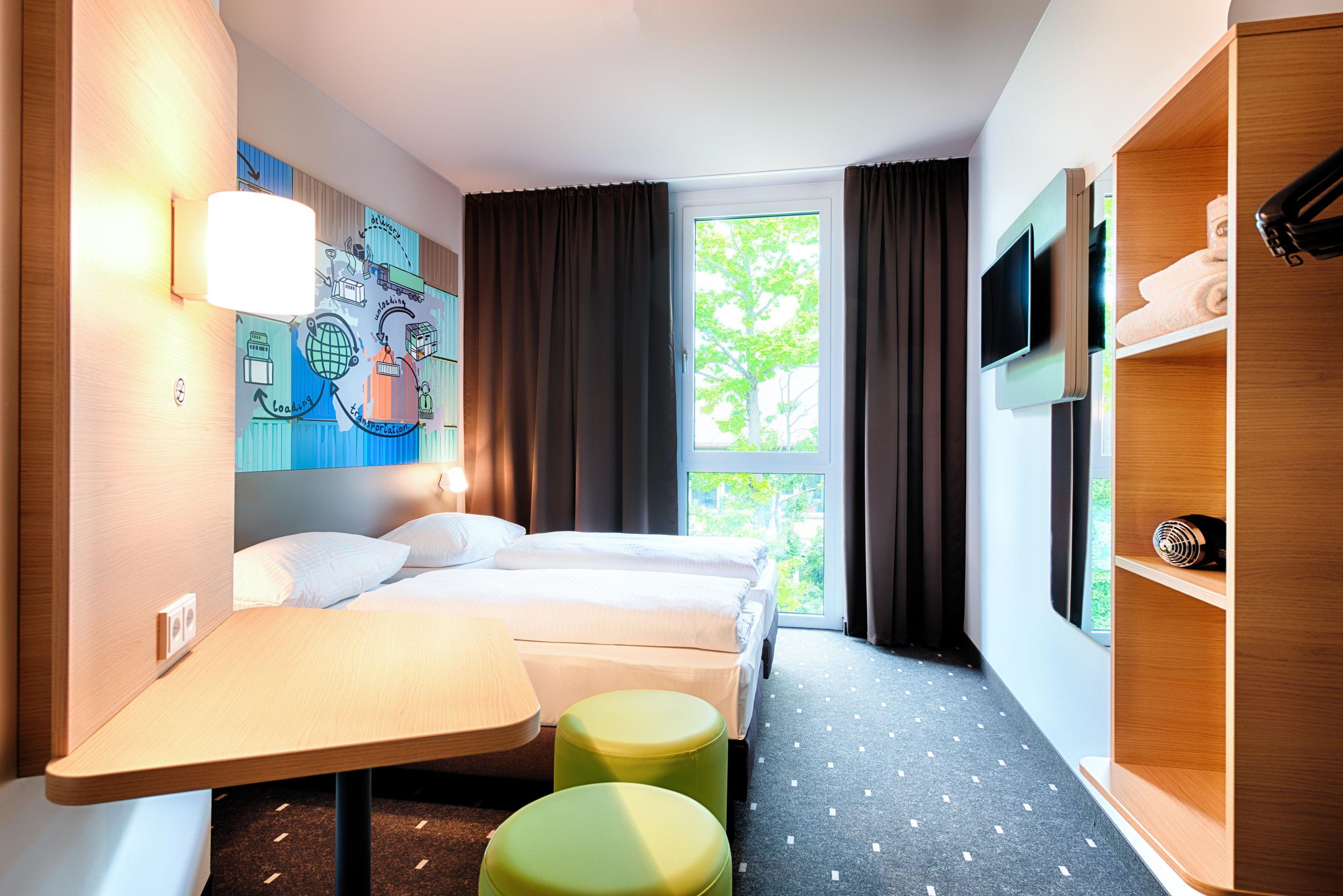 B&B Hotel Stuttgart-Neckarhafen מראה חיצוני תמונה